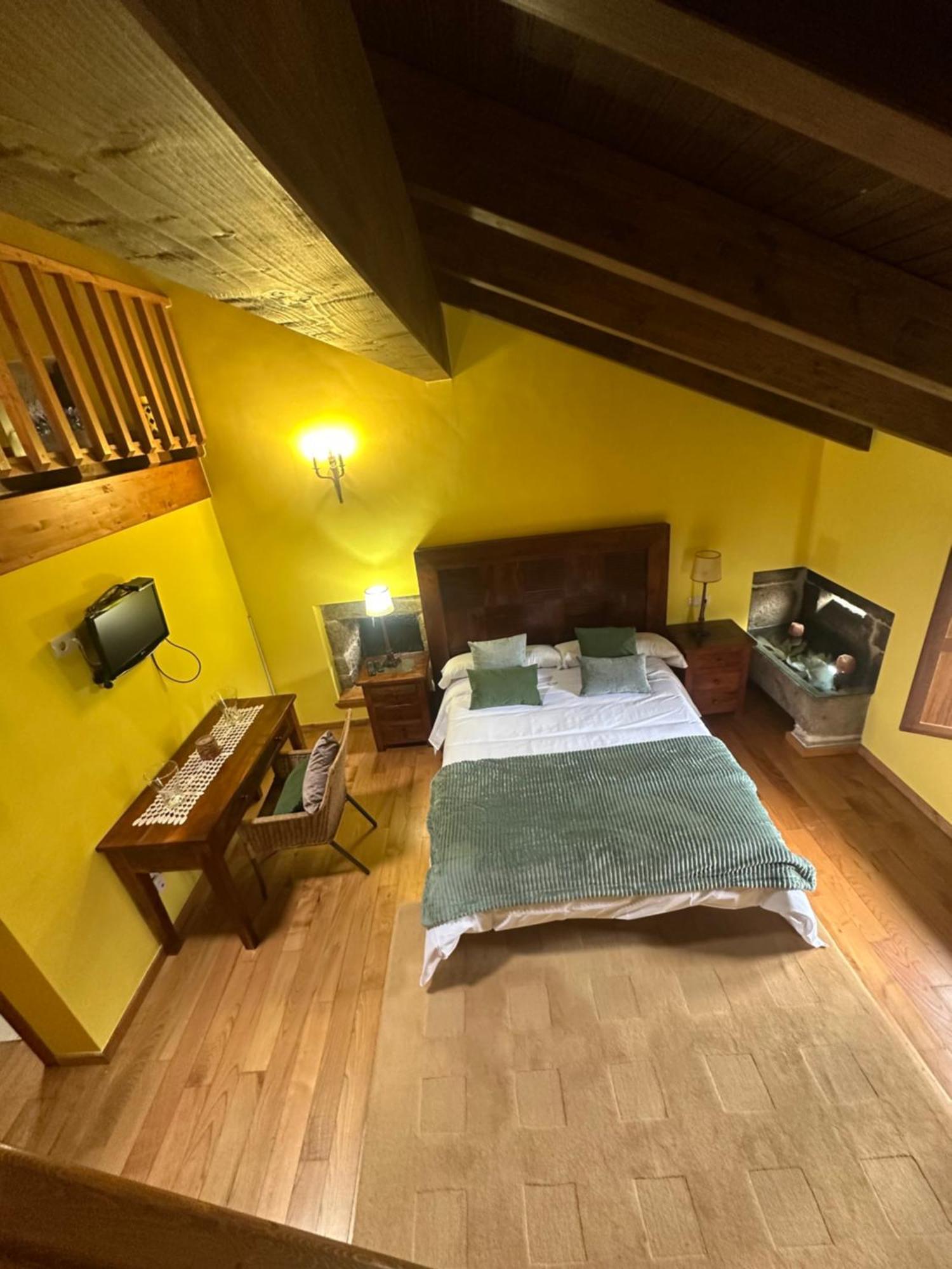 Casa Rural Anxelina Boborás Екстериор снимка