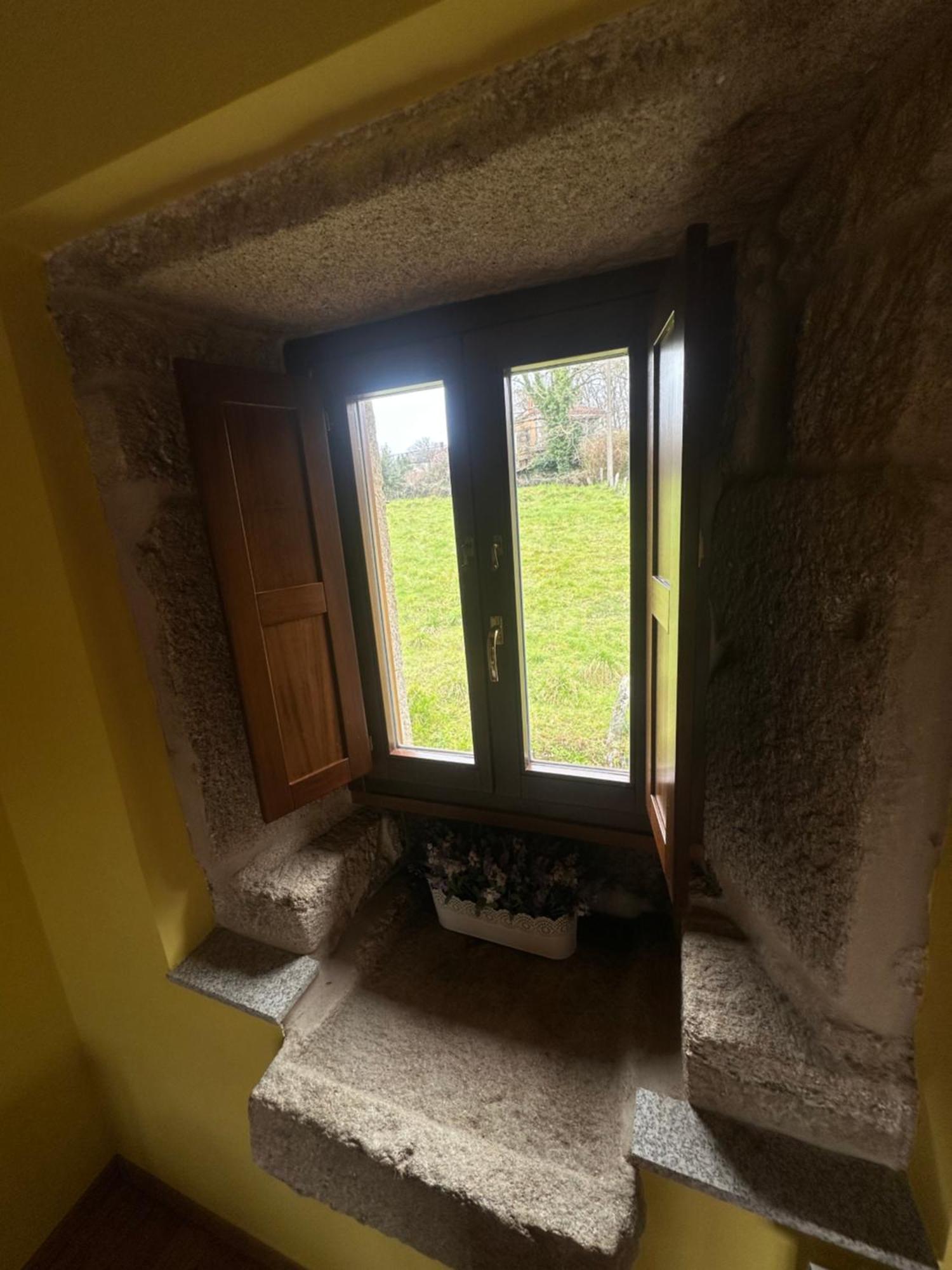 Casa Rural Anxelina Boborás Екстериор снимка
