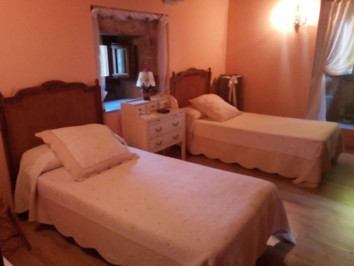 Casa Rural Anxelina Boborás Екстериор снимка
